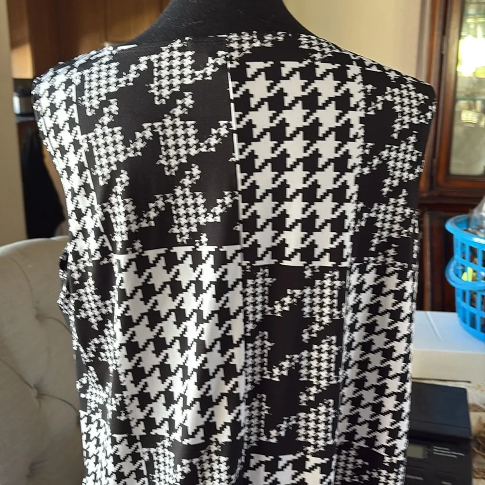Women’s shirt - Picture 6 of 8